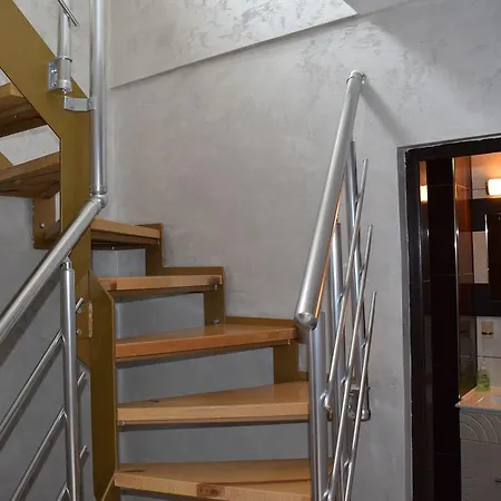 Kalina Family ブルガス